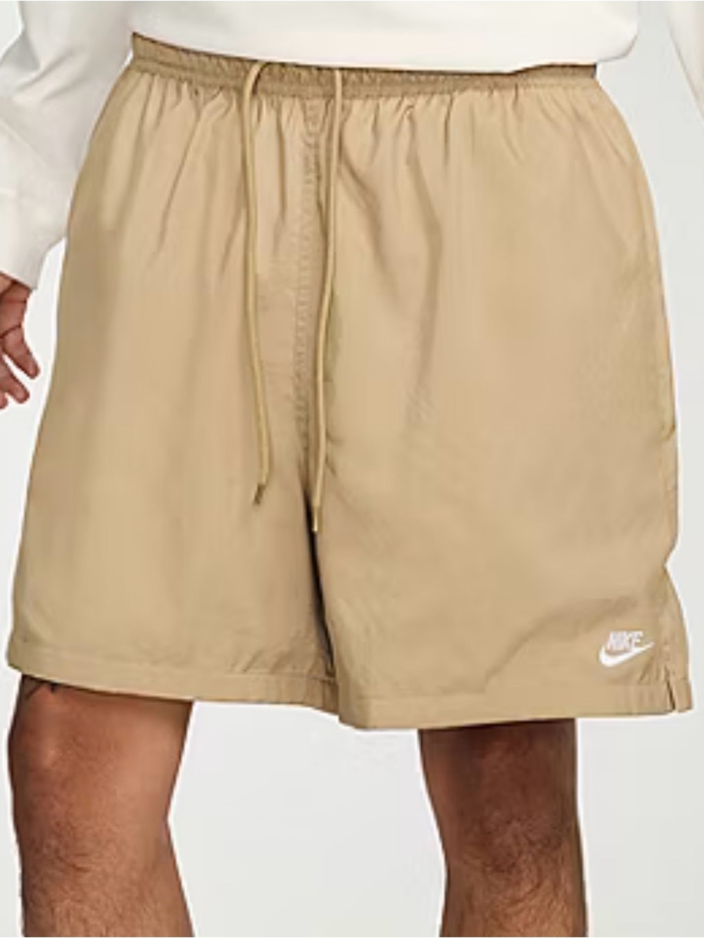 Nike Standard Fit
Above Knee
Length Shorts